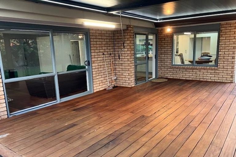 Photo of property in 8 Kalberry Place, East Tamaki, Auckland, 2016