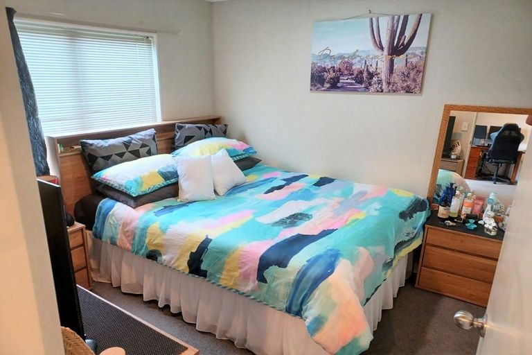 Photo of property in 22 Lee Street, Te Puke, 3119