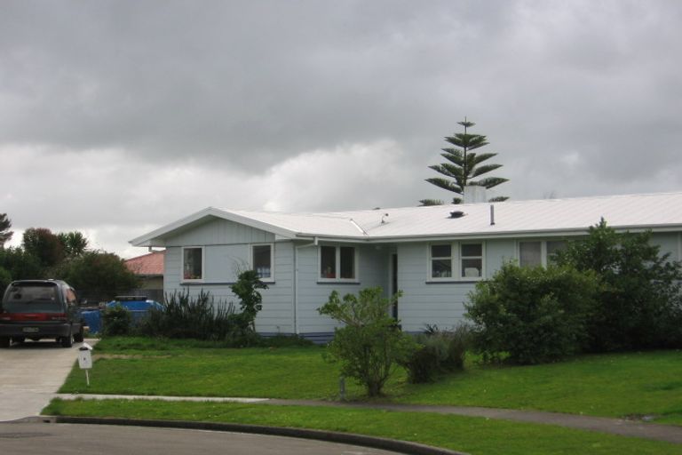 Photo of property in 8 Benbow Place, Awapuni, Palmerston North, 4412