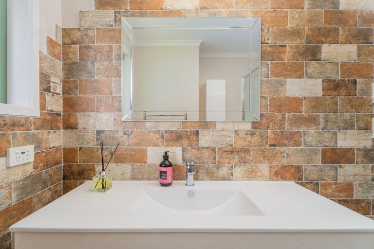 Photo of property in 18 Pumpkin Flat Road, Kuaotunu, Whitianga, 3592