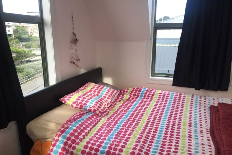 Photo of property in 2/168 Tinakori Road, Thorndon, Wellington, 6011