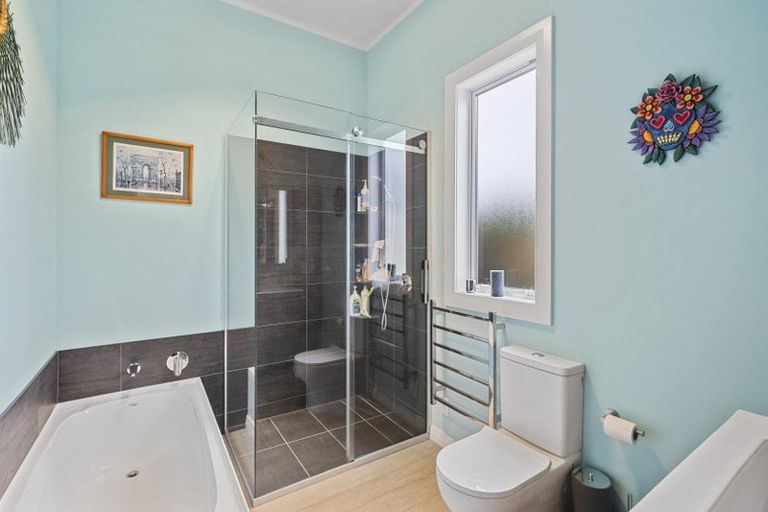 Photo of property in 16 Te Whiti Street, Kilbirnie, Wellington, 6022