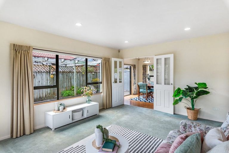 Photo of property in 7 Beachwater Grove, Paraparaumu Beach, Paraparaumu, 5032