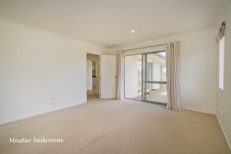 Photo of property in 85 Kupe Drive, Whitianga, 3510