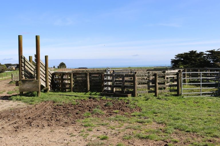 Photo of property in 888a Otaraoa Road, Tikorangi, Waitara, 4383