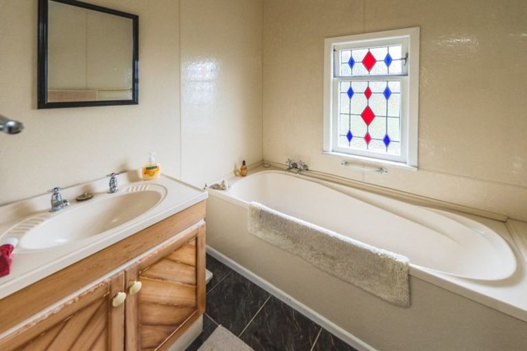 Photo of property in 84 Paterson Street, Aramoho, Whanganui, 4500