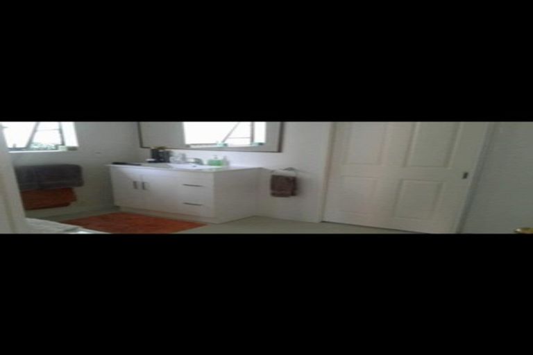 Photo of property in 96c Randolph Street, Woolston, Christchurch, 8062