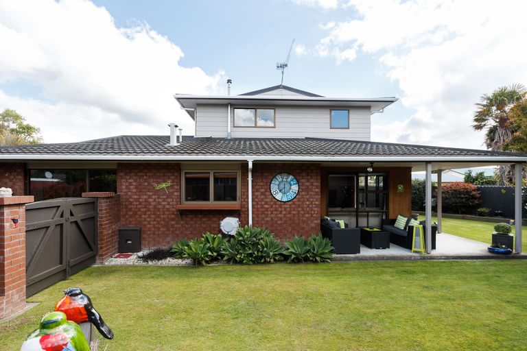 Photo of property in 1 Ngahere Court, Awapuni, Palmerston North, 4412