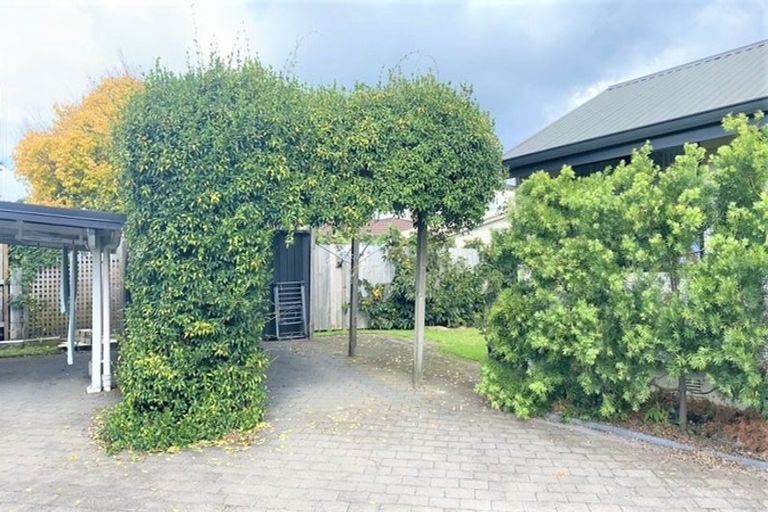 Photo of property in 2/145 Edgecumbe Road, Tauranga South, Tauranga, 3112