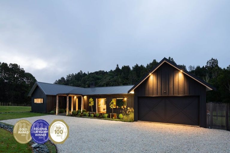 Photo of property in 72 Robinson Road, Coatesville, Albany, 0793