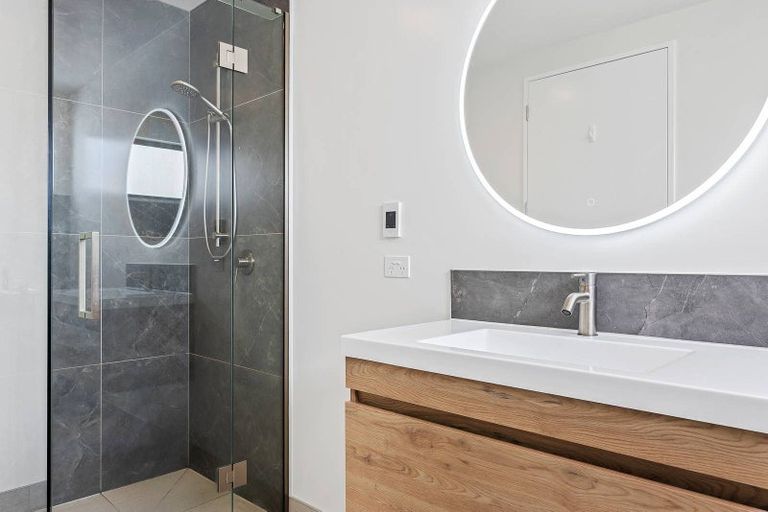 Photo of property in 4/10 Bishop Street, St Albans, Christchurch, 8014