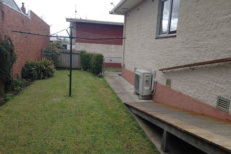 Photo of property in 80c Argyle Street, Mosgiel, 9024