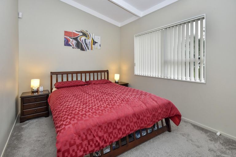 Photo of property in 4b Smiths Avenue, Papakura, 2110