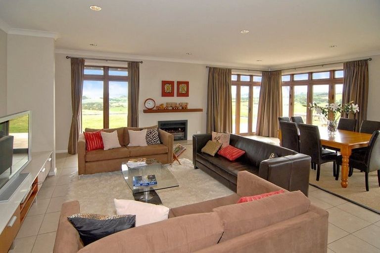 Photo of property in 141 Valley Road, Waitoki, Kaukapakapa, 0871