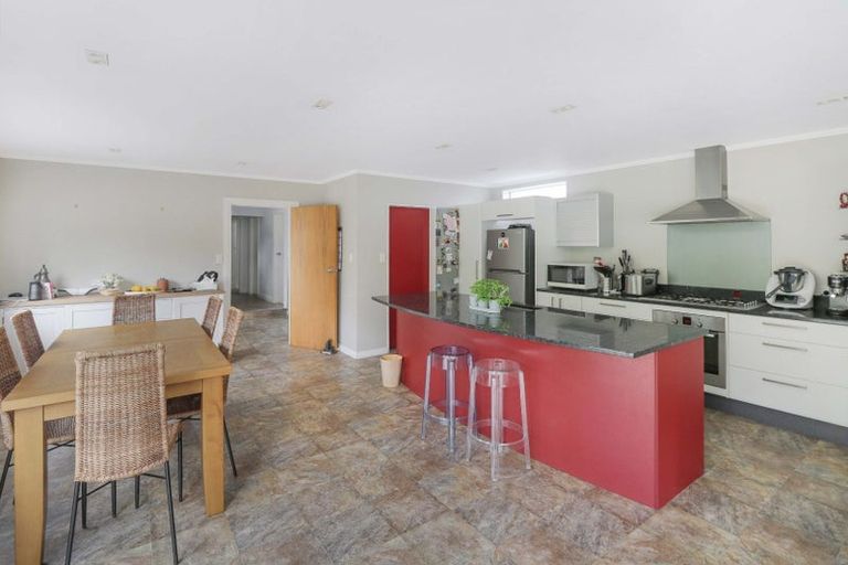 Photo of property in 9 Penrose Street, Woburn, Lower Hutt, 5010