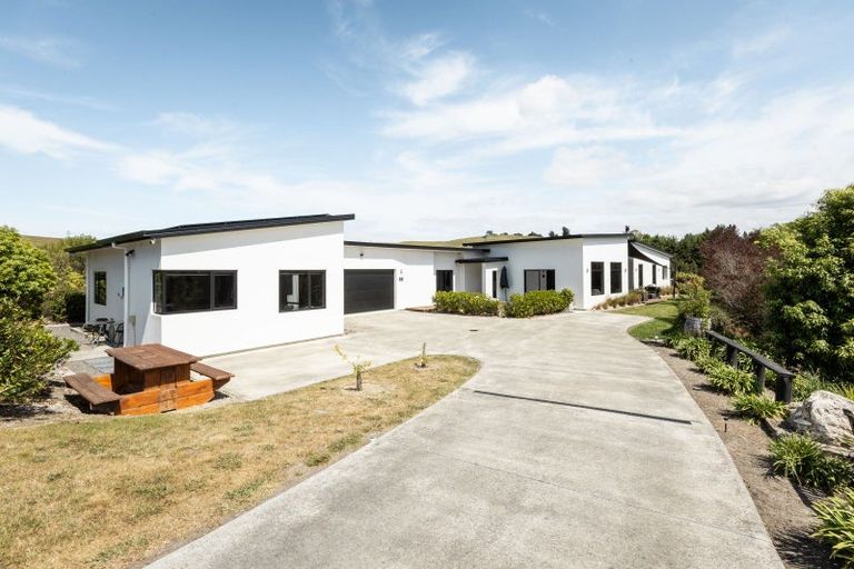 Photo of property in 32 Quarry Ridge, Poraiti, Napier, 4182