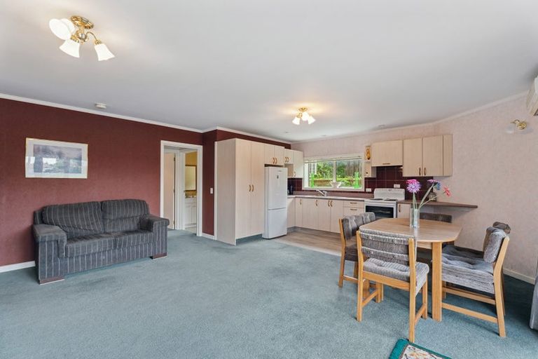 Photo of property in 16 Waenga Drive, Cromwell, 9310