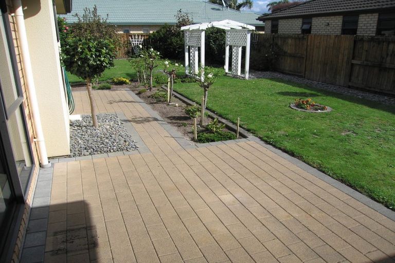 Photo of property in 632 Grenada Street, Papamoa Beach, Papamoa, 3118