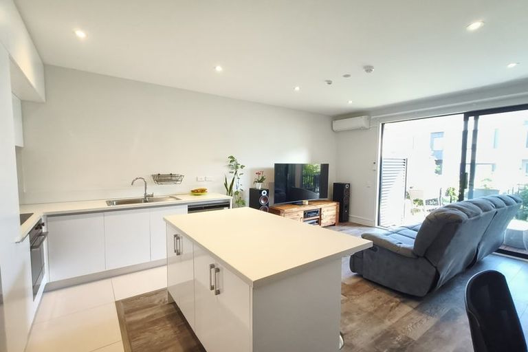 Photo of property in 9/117 Buckley Avenue, Hobsonville, Auckland, 0616