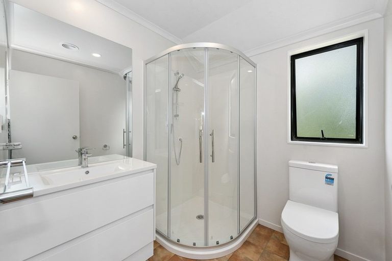 Photo of property in 128a Masters Avenue, Silverdale, Hamilton, 3216