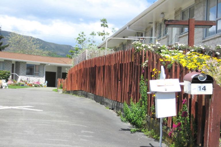 Photo of property in 14 Cobham Crescent, Stoke, Nelson, 7011