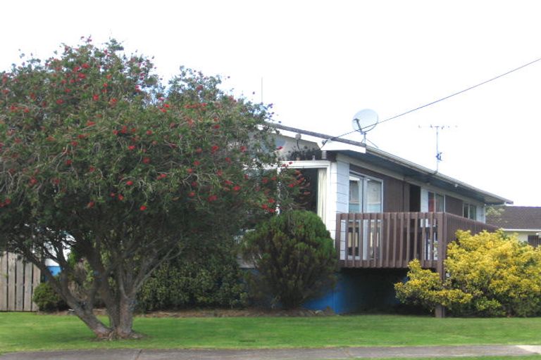 Photo of property in 58 Forest Hill Road, Henderson, Auckland, 0612