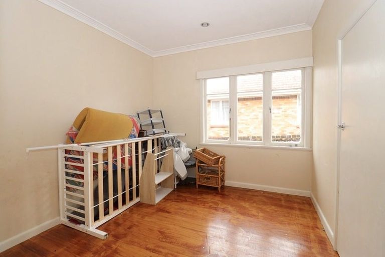 Photo of property in 27 Victoria Road, Papatoetoe, Auckland, 2025