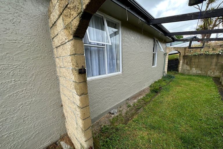 Photo of property in 44 Lowestoft Street, Balclutha, 9230