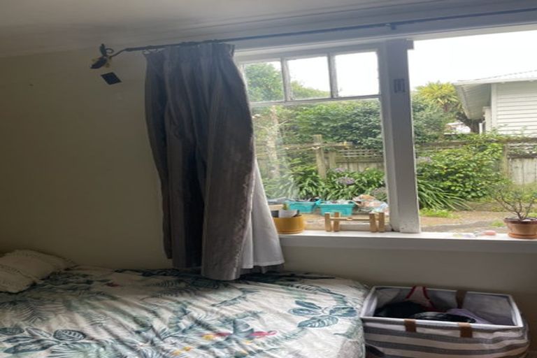 Photo of property in 42 Hohiria Road, Hataitai, Wellington, 6021