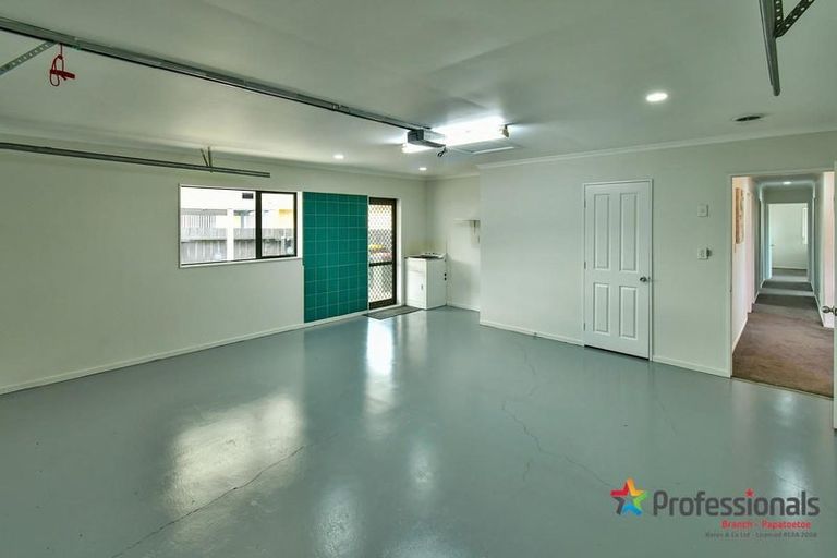 Photo of property in 6 Chayward Place, Mangere, Auckland, 2022