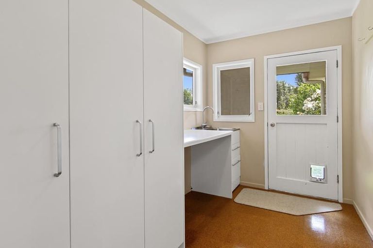 Photo of property in 10 Pamir Place, Welcome Bay, Tauranga, 3112