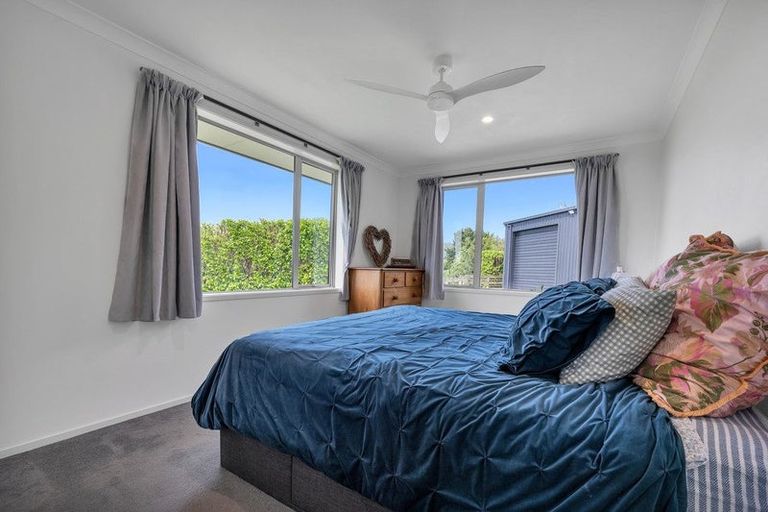 Photo of property in 169 Upper Pitone Road, Pitone, New Plymouth, 4374