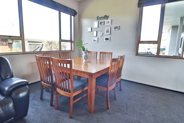 Photo of property in 32 Crombie Street, Gore, 9710