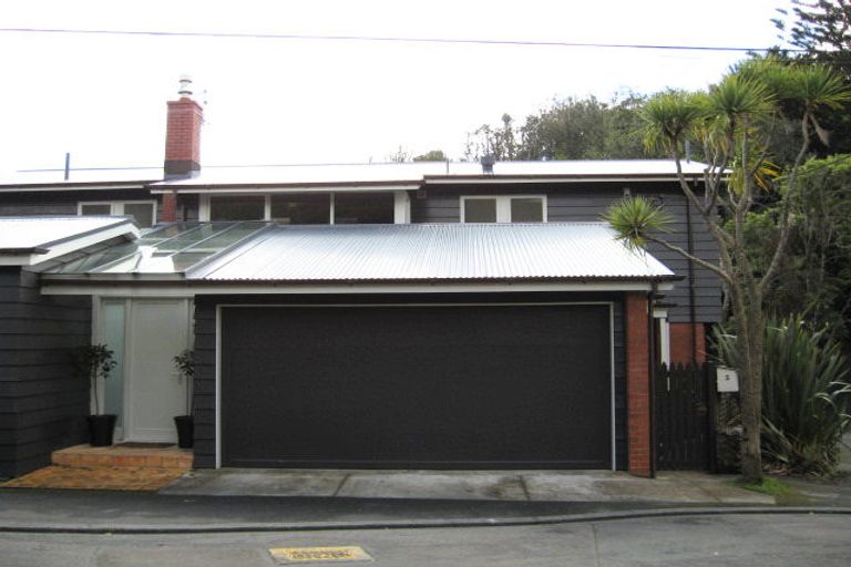 Photo of property in 5 Masefield Way, Karori, Wellington, 6012
