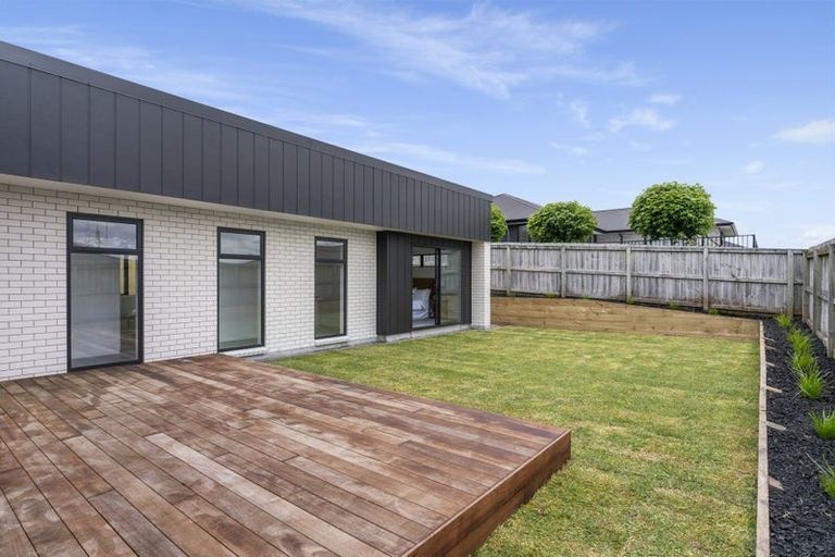 Photo of property in 7 Kayelene Place, Omokoroa, 3114