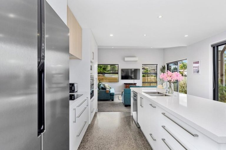 Photo of property in 8 Sharman Place, Pyes Pa, Tauranga, 3112