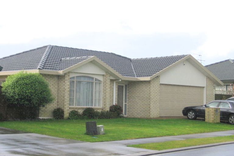 Photo of property in 4 Caragh Place, East Tamaki, Auckland, 2016