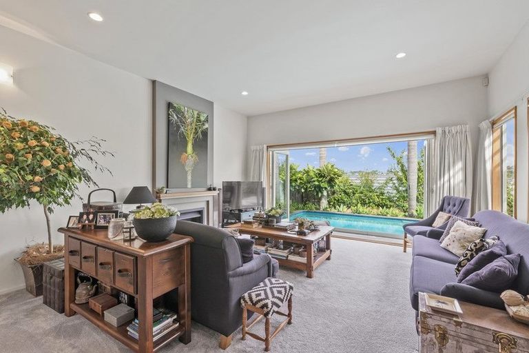 Photo of property in 69b Kowhai Road, Mairangi Bay, Auckland, 0630