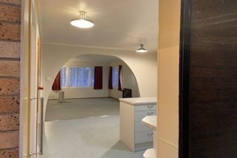 Photo of property in 32 Pohutukawa Drive, Tokoroa, 3420