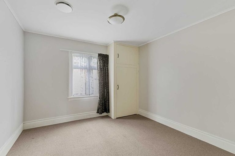 Photo of property in 21 Miro Street, Miramar, Wellington, 6022