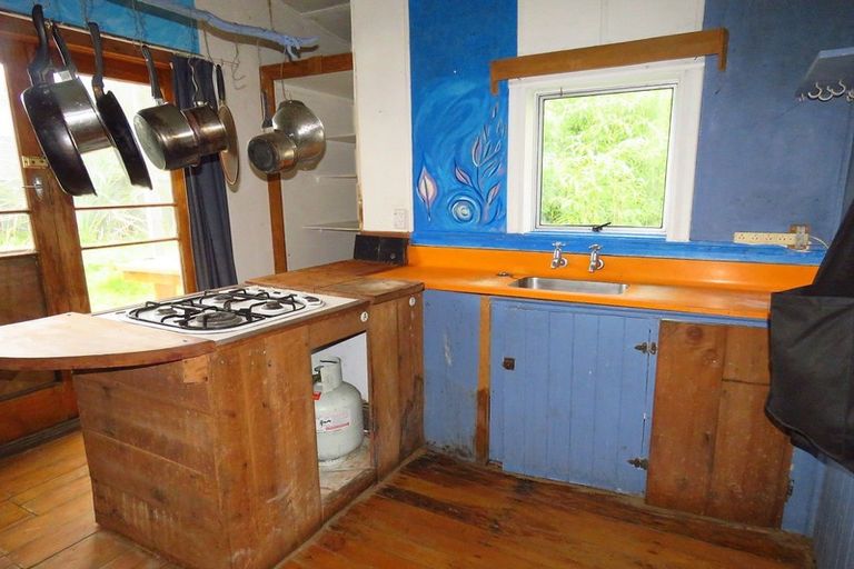 Photo of property in 76 Torea Street, Granity, 7823