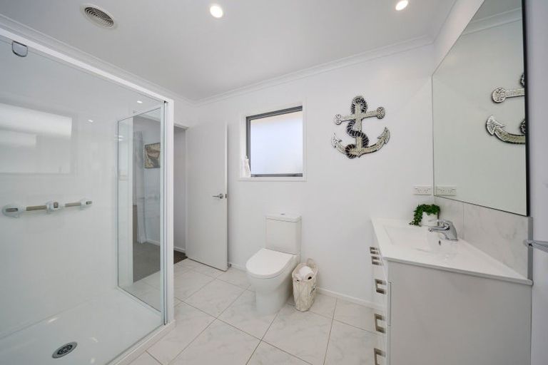 Photo of property in 33 Kotuku Road, South Bay, Kaikoura, 7300