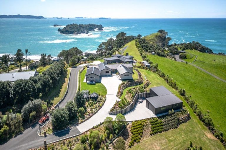 Photo of property in 97 Orchard Road, Hahei, Whitianga, 3591
