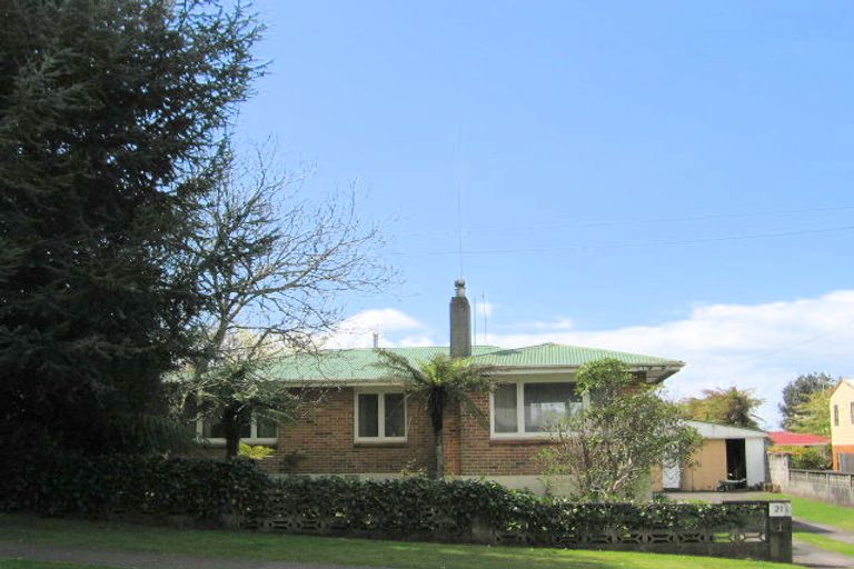 Photo of property in 21 Thomas Crescent, Western Heights, Rotorua, 3015