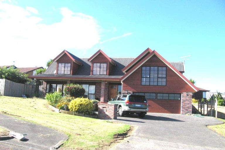 Photo of property in 7 Sharples Place, Somerville, Auckland, 2014