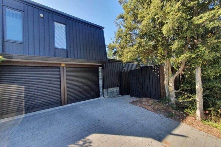 Photo of property in 64 Oregon Drive, Kelvin Heights, Queenstown, 9300