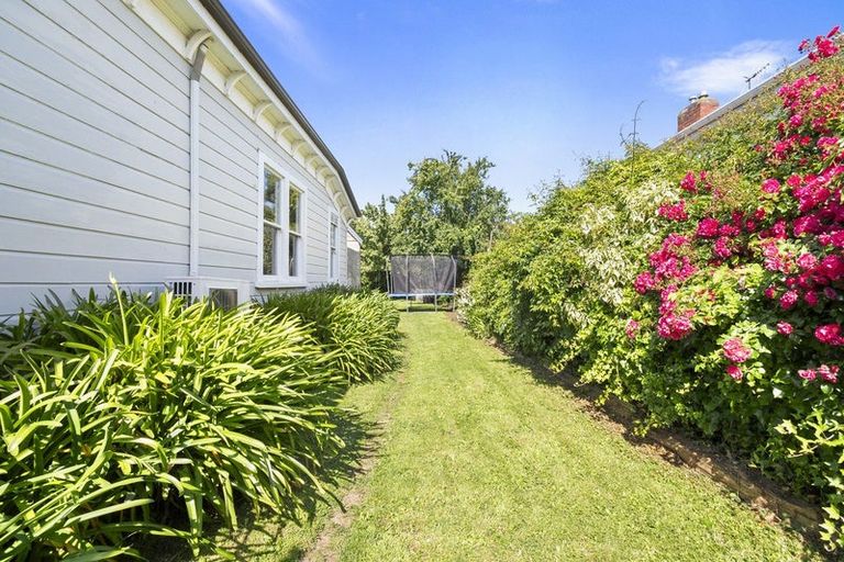 Photo of property in 18 Bourke Street, Palmerston North, 4410