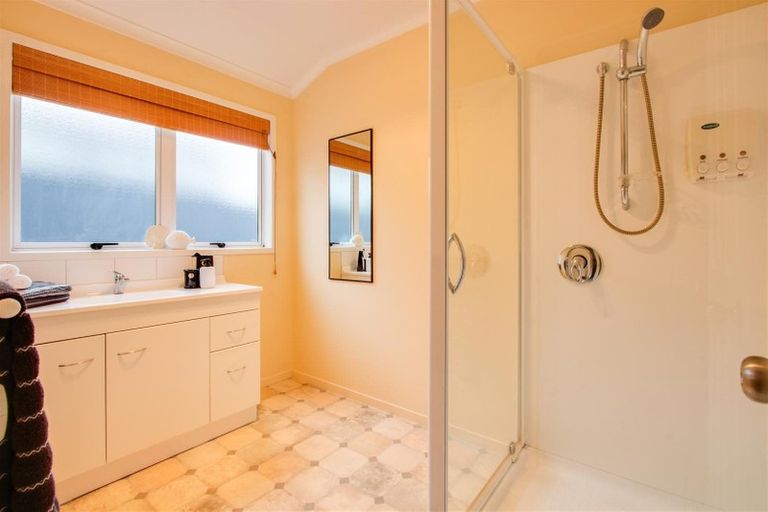 Photo of property in 39a Waterhouse Street, Taradale, Napier, 4112