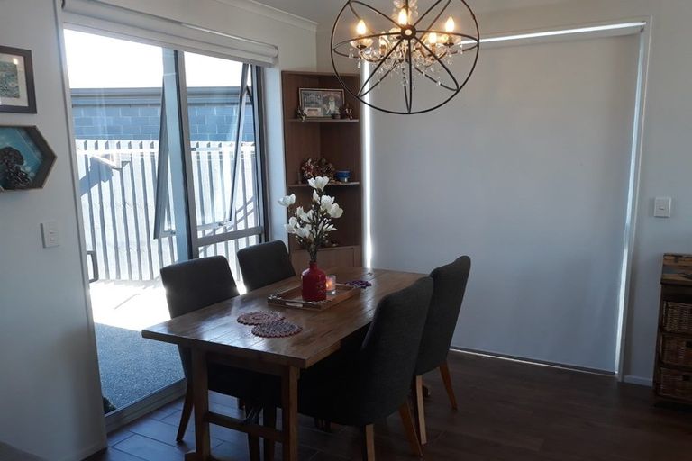 Photo of property in 8 Sharman Place, Wigram, Christchurch, 8042