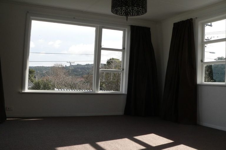 Photo of property in 140 Epuni Street, Epuni, Lower Hutt, 5011